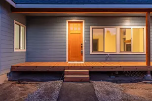 60340 Hiawatha Ln, Bend, OR 97702 - Photo 7