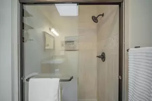 18020 Sandhill Ln, Sunriver, OR 97707 - Photo 21