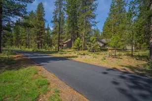 18020 Sandhill Ln, Sunriver, OR 97707 - Photo 43
