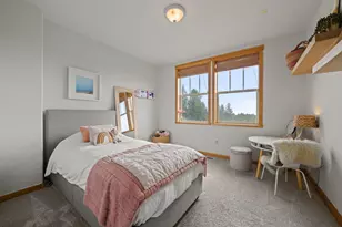 651 NW Morelock Ct, Bend, OR 97703 - Photo 23