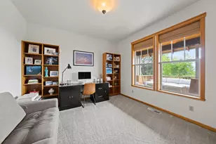 651 NW Morelock Ct, Bend, OR 97703 - Photo 13