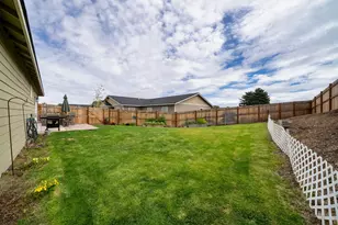 524 SE Morgan Ct, Madras, OR 97741 - Photo 31