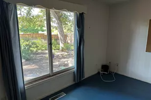 2233 Oakwood Dr, Medford, OR 97504 - Photo 17