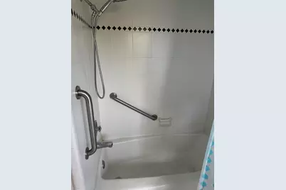 2233 Oakwood Drive, Medford, OR 97504 - Photo 11