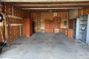 2233 Oakwood Dr, Medford, OR 97504 - Photo 13