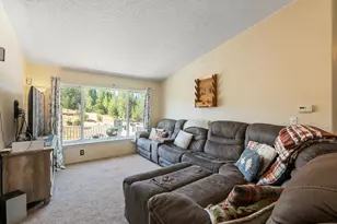 13388 Butte Falls Hwy, Eagle Point, OR 97524 - Photo 3