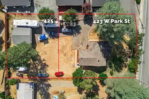 423 W Park St, Grants Pass, OR 97527 - Photo 1