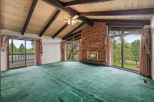 908 Black Oak Dr, Medford, OR 97504 - Photo 5