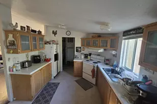 26817 Lassen Rd, Sprague River, OR 97639 - Photo 5