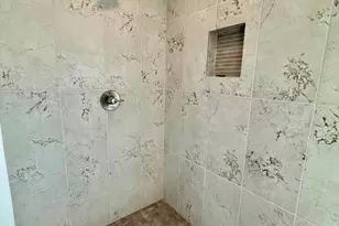 21837 SE Stromboli Ct, Bend, OR 97702 - Photo 11