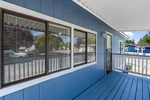 720 Hedy Jayne, Medford, OR 97501 - Photo 3