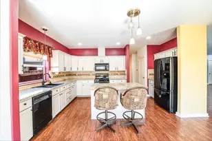 3015 NW 19th St, Redmond, OR 97756 - Photo 3