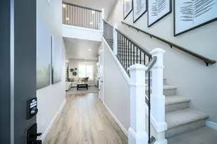 154 Valemont Dr, Eagle Point, OR 97524 - Photo 5