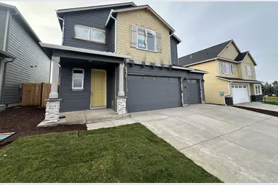 154 Valemont Drive #10, Eagle Point, OR 97524 - Photo 3