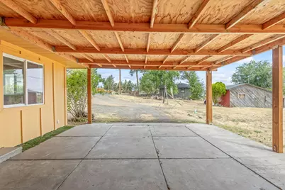 825 NW 3rd Street, Madras, OR 97741 - Photo 27