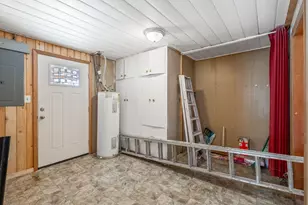 825 NW 3rd St, Madras, OR 97741 - Photo 25