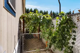 2552 Thorn Oak Dr, Medford, OR 97501 - Photo 23