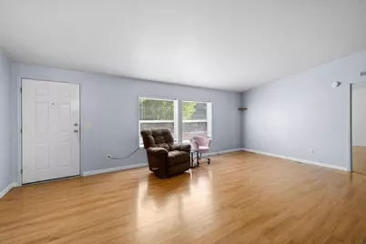 2552 Thorn Oak Drive #24, Medford, OR 97501 - Photo 9