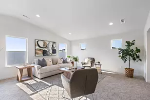 21426 Livingston Dr, Bend, OR 97701 - Photo 17