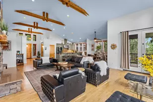 15 SW Quail Butte Pl, Bend, OR 97702 - Photo 11