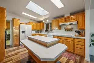 250 Burns St, Klamath Falls, OR 97603 - Photo 19