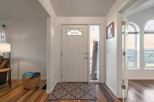 250 Burns St, Klamath Falls, OR 97603 - Photo 3