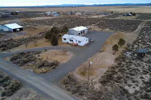57251 Bark Loop, Christmas Valley, OR 97641 - Photo 19