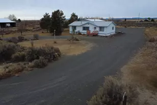 57251 Bark Loop, Christmas Valley, OR 97641 - Photo 23