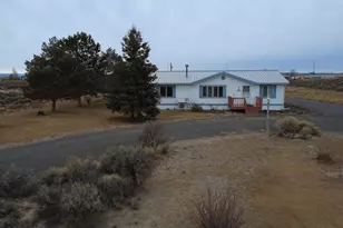57251 Bark Loop, Christmas Valley, OR 97641 - Photo 17
