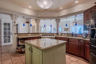 2204 Meals Dr, Medford, OR 97501 - Photo 25