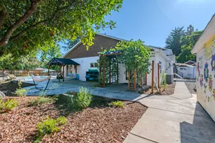 2204 Meals Dr, Medford, OR 97501 - Photo 55