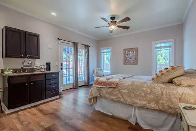 2204 Meals Drive, Medford, OR 97501 - Photo 37