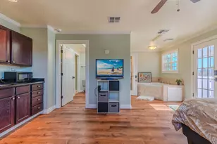 2204 Meals Dr, Medford, OR 97501 - Photo 49