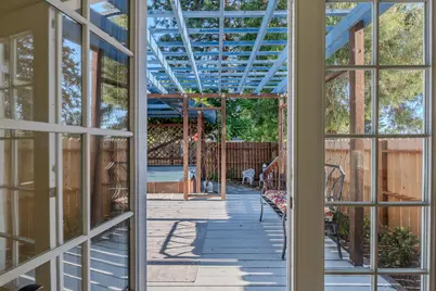 2204 Meals Drive, Medford, OR 97501 - Photo 29