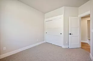 20532 NE Empire Ave, Bend, OR 97701 - Photo 29