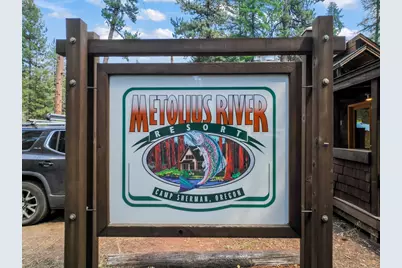 25571 SW Suttle Sherman Road #Cabin 11, Camp Sherman, OR 97730 - Photo 31