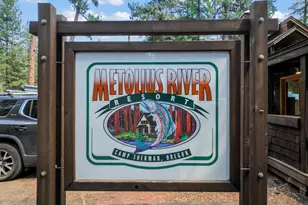 25571 SW Suttle-Sherman Rd, Camp Sherman, OR 97730 - Photo 31