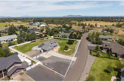 21442 Belknap Drive, Bend, OR 97701 - Photo 25