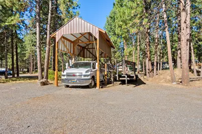 19275 Cherokee Road, Bend, OR 97702 - Photo 7