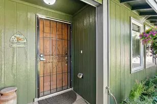 19275 Cherokee Rd, Bend, OR 97702 - Photo 9