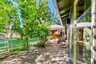 19275 Cherokee Rd, Bend, OR 97702 - Photo 39