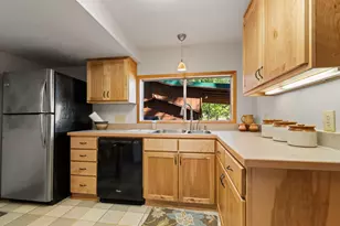 27833 Rocky Point Rd, Klamath Falls, OR 97601 - Photo 17