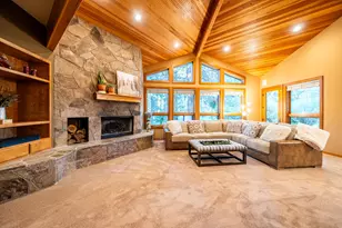 60766 Golf Village Loop, Bend, OR 97702 - Photo 7