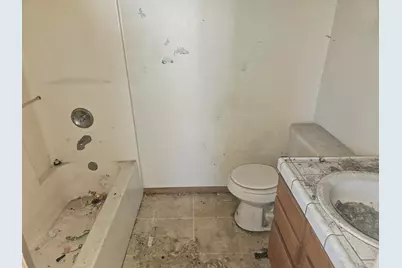 2240 Eberlein Avenue, Klamath Falls, OR 97601 - Photo 7