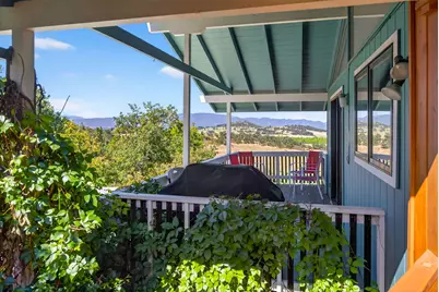 4360 N Foothill Road, Medford, OR 97504 - Photo 37