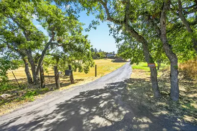4360 N Foothill Road, Medford, OR 97504 - Photo 61