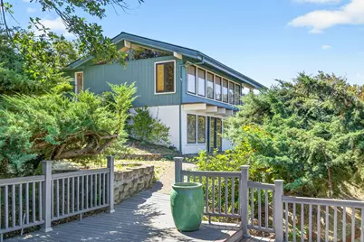 4360 N Foothill Road, Medford, OR 97504 - Photo 1