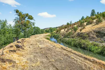 4360 N Foothill Road, Medford, OR 97504 - Photo 57