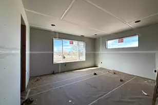 4317 SW Reindeer Ave, Redmond, OR 97756 - Photo 5