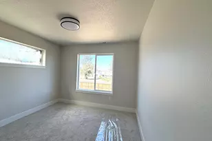 4317 SW Reindeer Ave, Redmond, OR 97756 - Photo 35